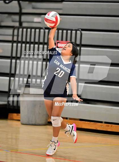 Thumbnail 3 in San Marcos vs Bonita Vista (Sweetwater JV Tournament) photogallery.