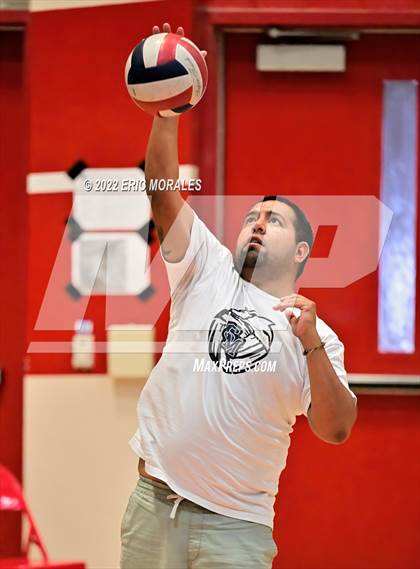 Thumbnail 1 in San Marcos vs Bonita Vista (Sweetwater JV Tournament) photogallery.