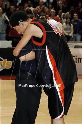Thumbnail 3 in Hart vs Etwanda (Sec. I-AA Final)#2 photogallery.