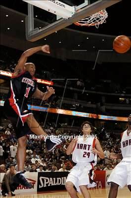 Thumbnail 1 in Hart vs Etwanda (Sec. I-AA Final)#2 photogallery.