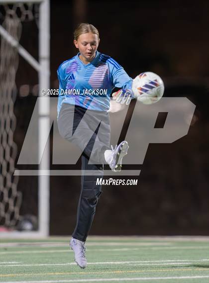 Thumbnail 1 in Moapa Valley vs Virgin Valley (NIAA 3A Semifinals) photogallery.