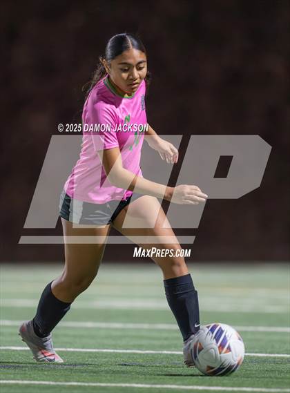 Thumbnail 3 in Moapa Valley vs Virgin Valley (NIAA 3A Semifinals) photogallery.