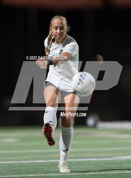 Thumbnail 2 in Moapa Valley vs Virgin Valley (NIAA 3A Semifinals) photogallery.