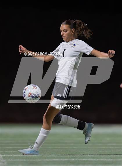 Thumbnail 3 in Moapa Valley vs Virgin Valley (NIAA 3A Semifinals) photogallery.