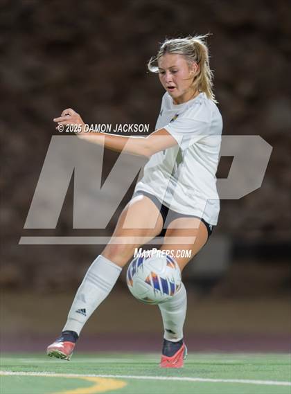 Thumbnail 3 in Moapa Valley vs Virgin Valley (NIAA 3A Semifinals) photogallery.