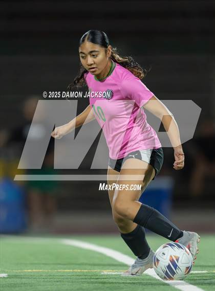 Thumbnail 2 in Moapa Valley vs Virgin Valley (NIAA 3A Semifinals) photogallery.