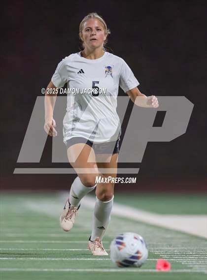 Thumbnail 3 in Moapa Valley vs Virgin Valley (NIAA 3A Semifinals) photogallery.