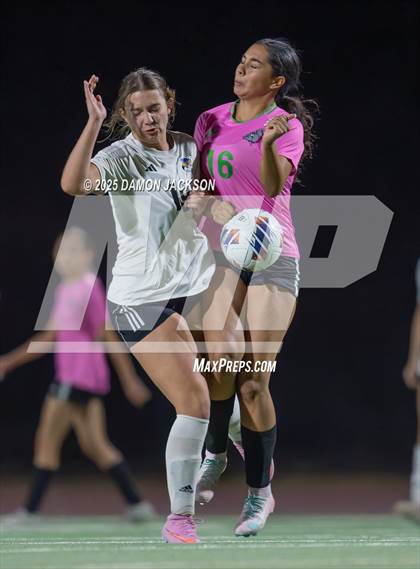 Thumbnail 1 in Moapa Valley vs Virgin Valley (NIAA 3A Semifinals) photogallery.