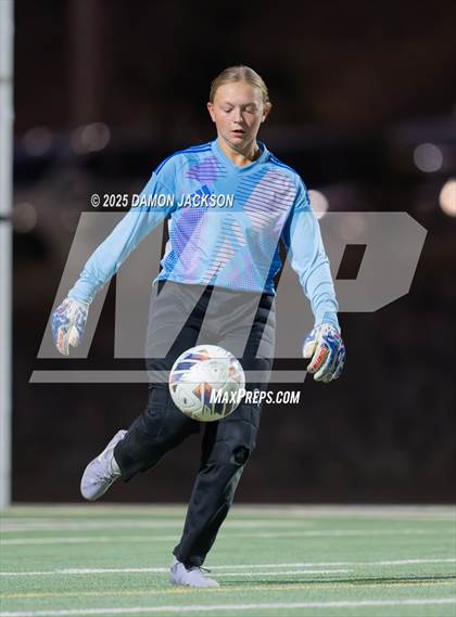 Thumbnail 3 in Moapa Valley vs Virgin Valley (NIAA 3A Semifinals) photogallery.