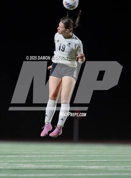 Thumbnail 1 in Moapa Valley vs Virgin Valley (NIAA 3A Semifinals) photogallery.