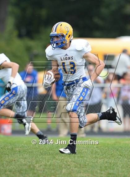 Thumbnail 1 in Lyons @ Glenbard West photogallery.