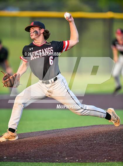 Thumbnail 3 in West Rusk @ Hughes Springs (UIL 3A Bi-District) photogallery.