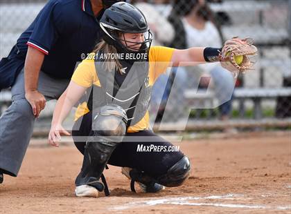Thumbnail 2 in Millikan @ Los Alamitos photogallery.