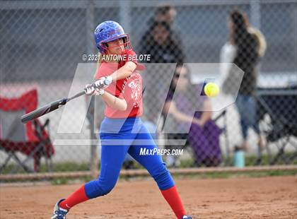 Thumbnail 2 in Millikan @ Los Alamitos photogallery.