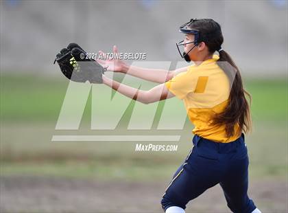 Thumbnail 3 in Millikan @ Los Alamitos photogallery.