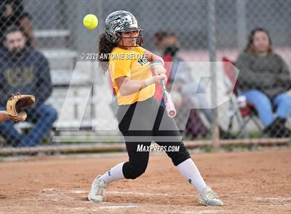 Thumbnail 1 in Millikan @ Los Alamitos photogallery.