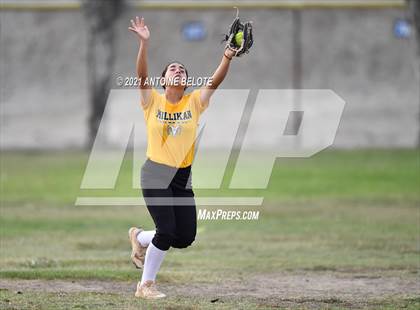 Thumbnail 1 in Millikan @ Los Alamitos photogallery.