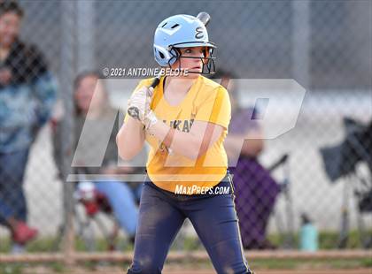 Thumbnail 2 in Millikan @ Los Alamitos photogallery.