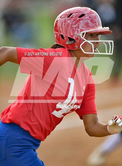 Thumbnail 1 in Millikan @ Los Alamitos photogallery.
