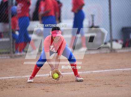 Thumbnail 1 in Millikan @ Los Alamitos photogallery.