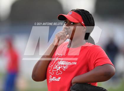 Thumbnail 3 in Millikan @ Los Alamitos photogallery.
