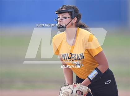 Thumbnail 2 in Millikan @ Los Alamitos photogallery.