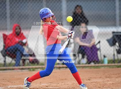 Thumbnail 2 in Millikan @ Los Alamitos photogallery.