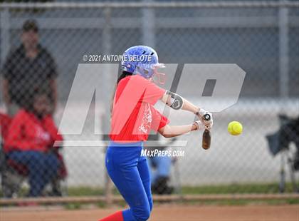 Thumbnail 3 in Millikan @ Los Alamitos photogallery.