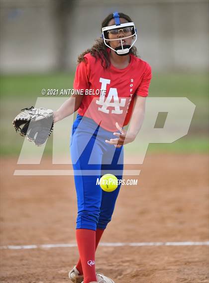 Thumbnail 2 in Millikan @ Los Alamitos photogallery.