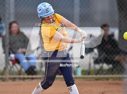 Thumbnail 3 in Millikan @ Los Alamitos photogallery.