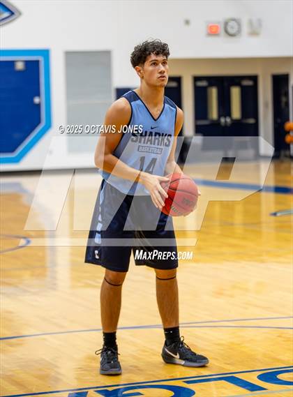 Thumbnail 1 in JV: Freedom @ Charles J. Colgan (Scrimmage) photogallery.