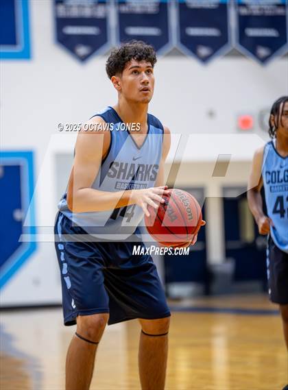 Thumbnail 1 in JV: Freedom @ Charles J. Colgan (Scrimmage) photogallery.