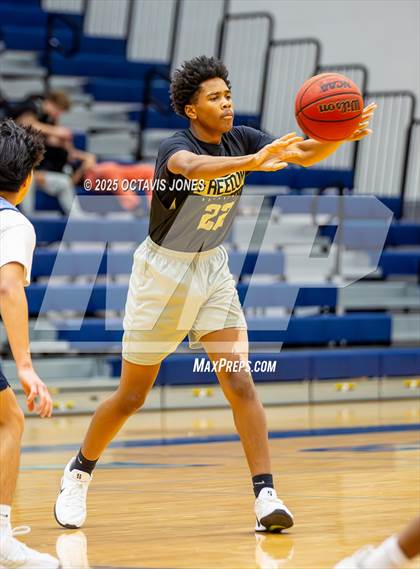 Thumbnail 2 in JV: Freedom @ Charles J. Colgan (Scrimmage) photogallery.