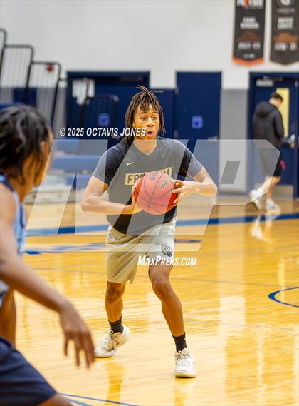 Thumbnail 3 in JV: Freedom @ Charles J. Colgan (Scrimmage) photogallery.
