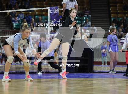 Thumbnail 2 in Chaparral vs. Pueblo West (CHSAA 5A Contenders First Round) photogallery.
