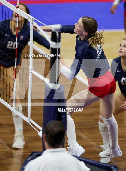 Thumbnail 1 in Chaparral vs. Pueblo West (CHSAA 5A Contenders First Round) photogallery.