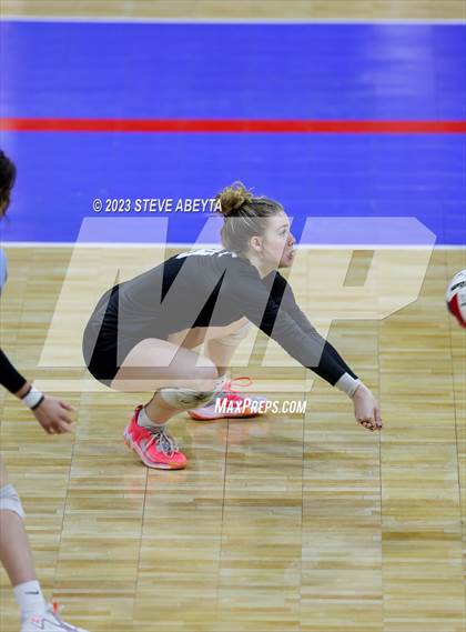 Thumbnail 2 in Chaparral vs. Pueblo West (CHSAA 5A Contenders First Round) photogallery.