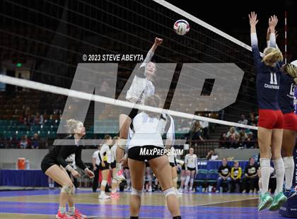 Thumbnail 1 in Chaparral vs. Pueblo West (CHSAA 5A Contenders First Round) photogallery.