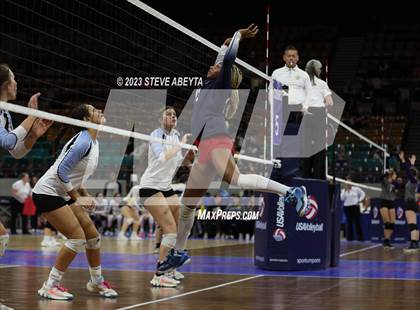 Thumbnail 2 in Chaparral vs. Pueblo West (CHSAA 5A Contenders First Round) photogallery.