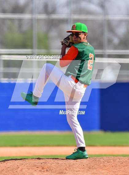 Thumbnail 1 in Burbank vs Houston [Sam] photogallery.