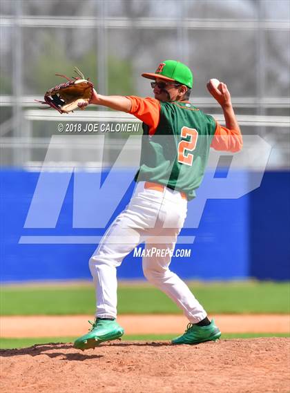 Thumbnail 3 in Burbank vs Houston [Sam] photogallery.