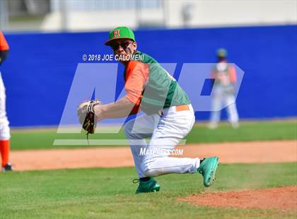 Thumbnail 1 in Burbank vs Houston [Sam] photogallery.