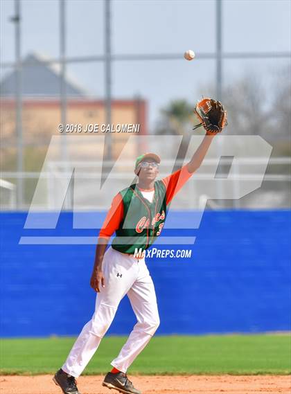 Thumbnail 3 in Burbank vs Houston [Sam] photogallery.