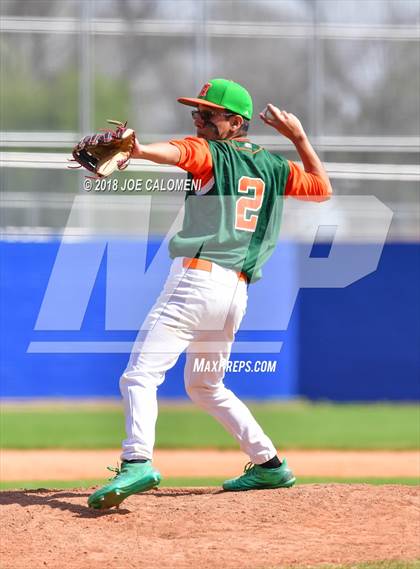 Thumbnail 1 in Burbank vs Houston [Sam] photogallery.