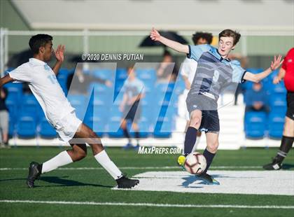 Thumbnail 3 in Valley Christian @ Bellarmine College Prep photogallery.