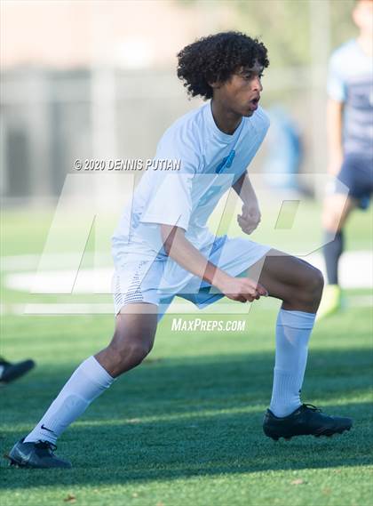 Thumbnail 3 in Valley Christian @ Bellarmine College Prep photogallery.