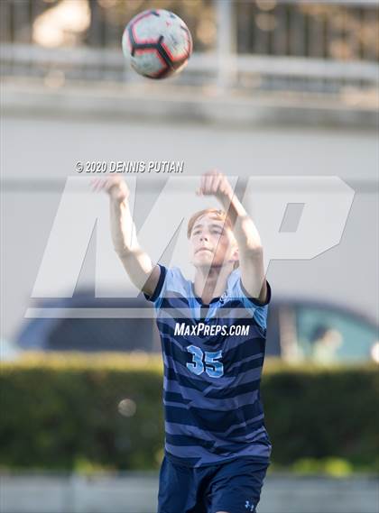 Thumbnail 3 in Valley Christian @ Bellarmine College Prep photogallery.