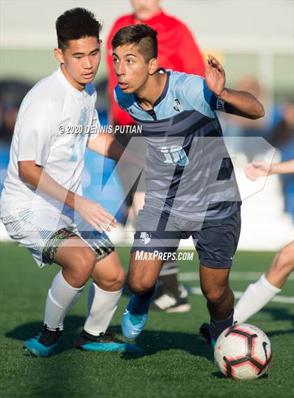 Thumbnail 2 in Valley Christian @ Bellarmine College Prep photogallery.