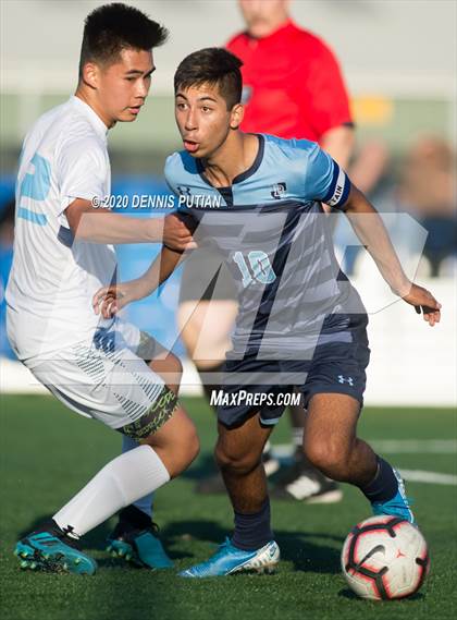 Thumbnail 1 in Valley Christian @ Bellarmine College Prep photogallery.