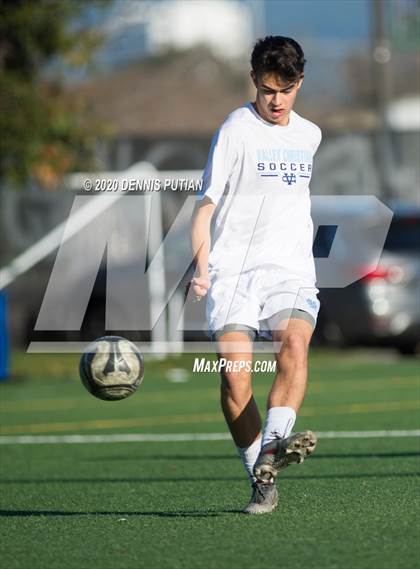 Thumbnail 2 in Valley Christian @ Bellarmine College Prep photogallery.